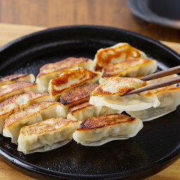 餃子 ぎょうざ お取り寄せ ギフト セット 詰め合わせ 送料無料 「一風堂」&「博多八助」監修 ひとくち餃子セット 2種計8袋 冷凍便 0130645『SKT』 お取り寄せグルメ 誕生日 お祝い 内祝い【内祝い ギフトセット】