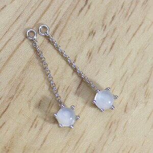 K18 K18YG K18PG K14WG ホワイトムーンストーン 4ミリ ラウンド カボッション ミルククラウン チャーム