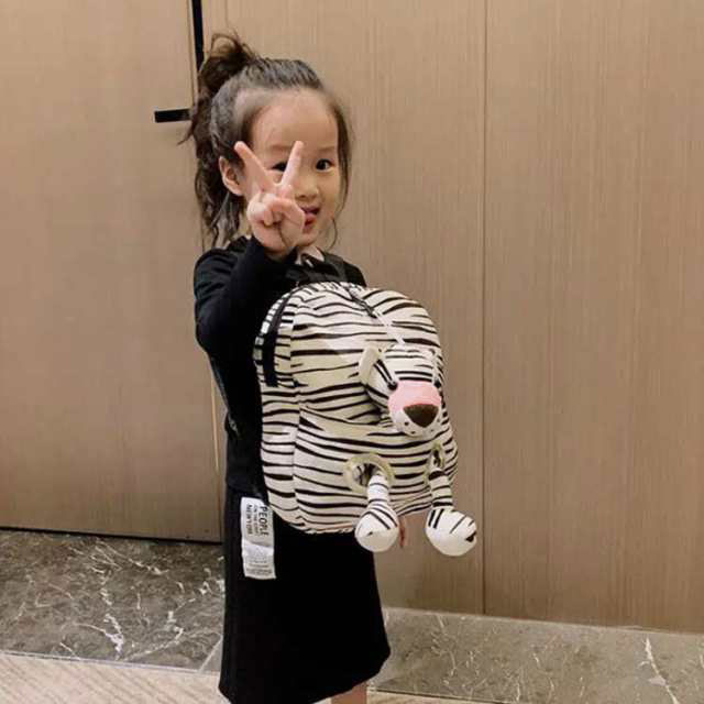 D-START楽天市場店の送料無料 リュック 女の子 子供 ギフトリュックサック バッグ 送料無料 動物 入園準備 キッズ 赤ちゃん 男の子 1歳 2歳 3歳 4歳 幼稚園 保育所 遠足 出産祝い 誕生日｜アングル2