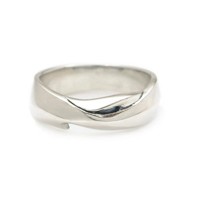 樂天商城 - 【メール便！送料無料※指定日・代引き・ギフト不可】名入れ シルバー 指輪 刻印 メンズ 9号 10号 11号 12号 13号 14号 15号 16号 17号 18号 19号 21号 22号 23号 24号 25号 26号 27号 小さいサイズ 大きいサイズ ピンキー 銀製 おしゃれ カジュアル 人気 ダグダート DR-338