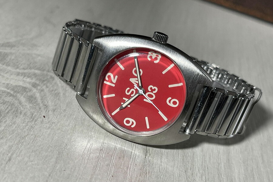 乐天商城 - 【10％OFFクーポン利用で】M.R.M.W. モントルロロイ ミリタリーウォッチ Royal 0052 H.S. Red レッド 赤 0052-red-18-08BB メンズ 国内正規品 送料無料