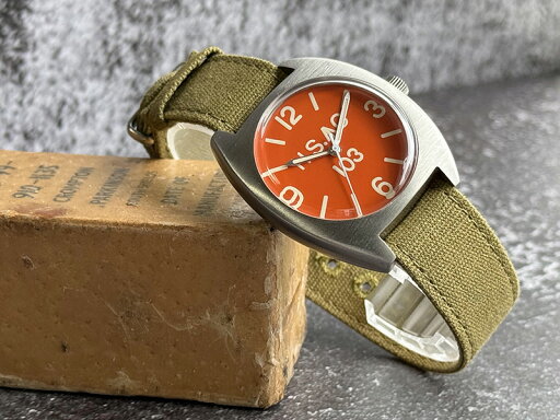 【10%OFFクーポン利用で】M.R.M.W. モントルロロイ ミリタリーウォッチ Royal 0052 H.S. Orange オレンジ 0052-org-18-11OF メンズ 国内正規品 送料無料