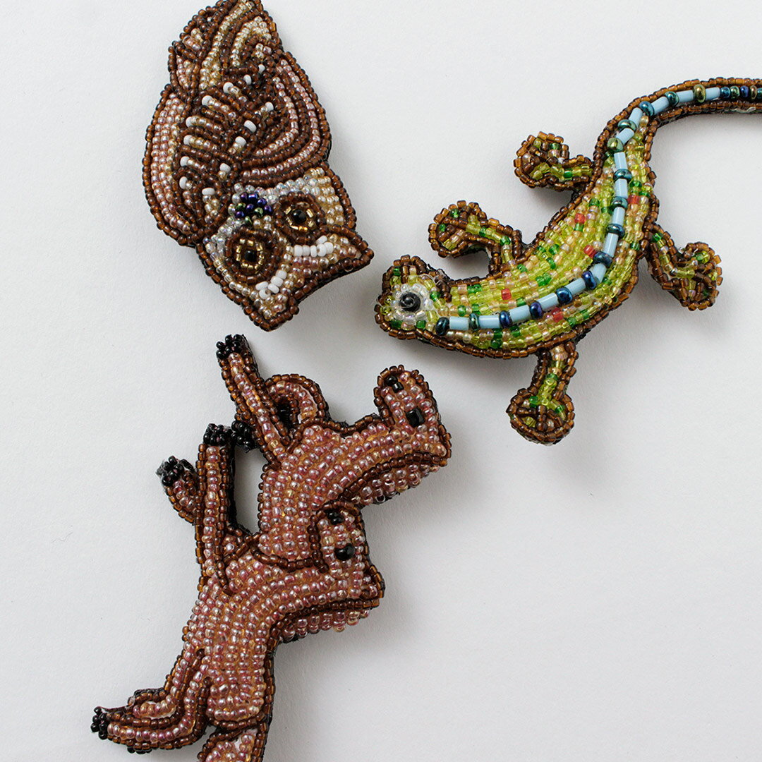 【10％OFFクーポン対象】BEADED ACCESSORIES（ビーズアクセサリー） ビーズ ピンバッジ L / ブローチ ハンドメイド 動物 トカゲ 馬 フクロウ LARGE PINの商品画像 3