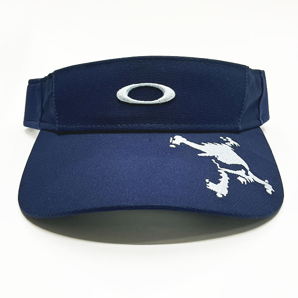 (最大PT 10倍 9/4 20：00~9/11 01：59）オークリー サンバイザーSKULL HYBRID VISOR 22.0 PEACOATFOS901003 67Z OAKLEY ゴルフ