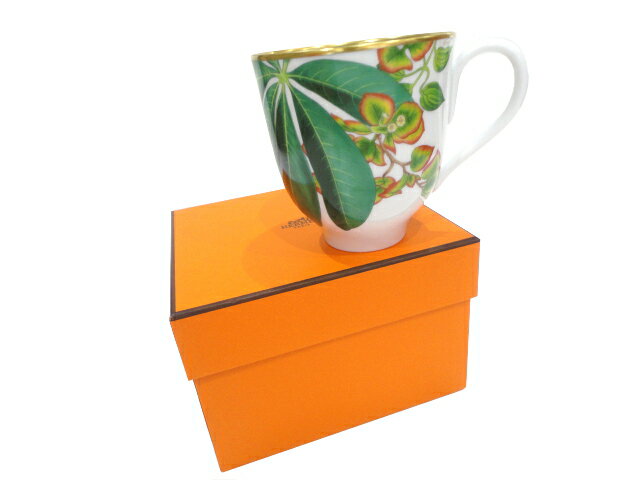 【新品】【未使用品】HERMES エルメス マグカップ トール パシフォリア 植物柄 ホワイト×グリーン 2021年新作 食器 コップ インテリア 置物 陶器 ティーカップ ブランド 希少 レア プレゼント ギフトのサムネイル