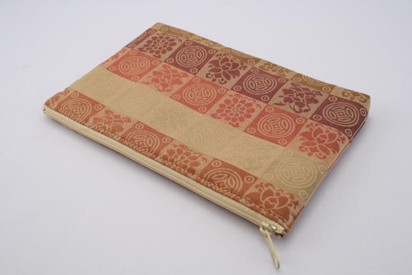 【11/20 20時～☆ポイント最大47倍☆ブラックフライデー】 大型数珠袋 経本入れ 名物裂 遠州赤入 念珠袋 数珠入 念珠入 【クリックポスト配送のみ：送料無料】k08007