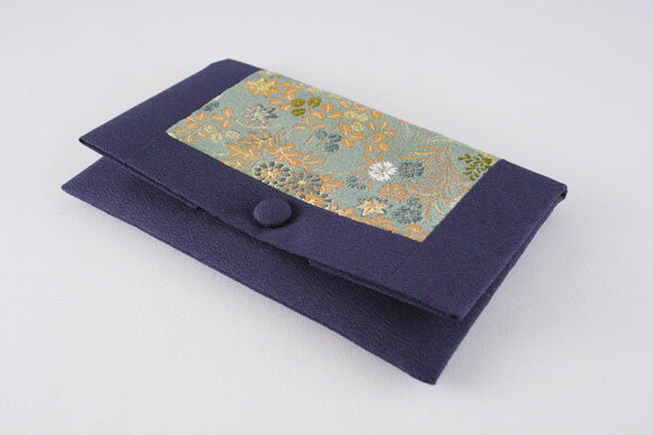 【11/20 20時～☆ポイント最大47倍☆ブラックフライデー】 数珠袋 念珠袋 染織金襴 紺4番 数珠入 念珠入 【クリックポスト配送のみ：送料無料】k04004