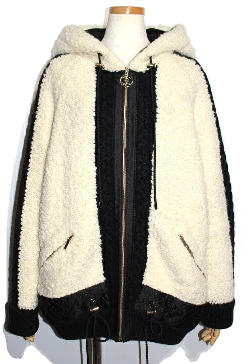 CHANEL　シャネル　アウター　ジップアップブルゾン　19B　P62274K47615　レディース42　アイボリー　ブラック　ウール　カシミヤ　2019年　定価￥670,000-抜【200】 【中古】【大黒屋】