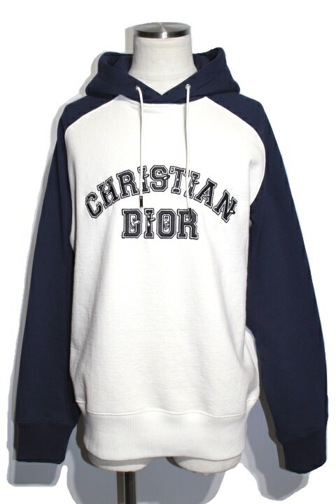 Dior　ディオール　DIOR AND KENNY SCHARF　プルオーバースウェットパーカー　193J647A0687　メンズM　ホワイト　ネイビー　コットン　2021年秋冬　2148103445040　【200】 【中古】【大黒屋】のサムネイル