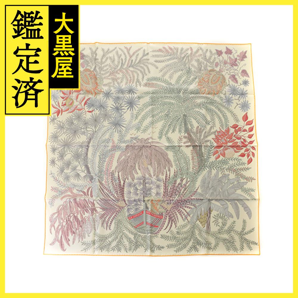 HERMES　エルメス　カレ90　ダブルフェイス　LE JARDIN DES PEINTRES　ヴァニーユ / ヴェール・アマンド / コライユ　H903908S 03　2143100481145　【432】 【中古】【大黒屋】のサムネイル