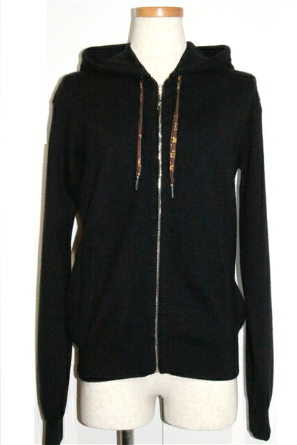 【送料無料】LOUIS VUITTON ルイヴィトン 衣料品 2017年物 定価￥298，080 衣 ...