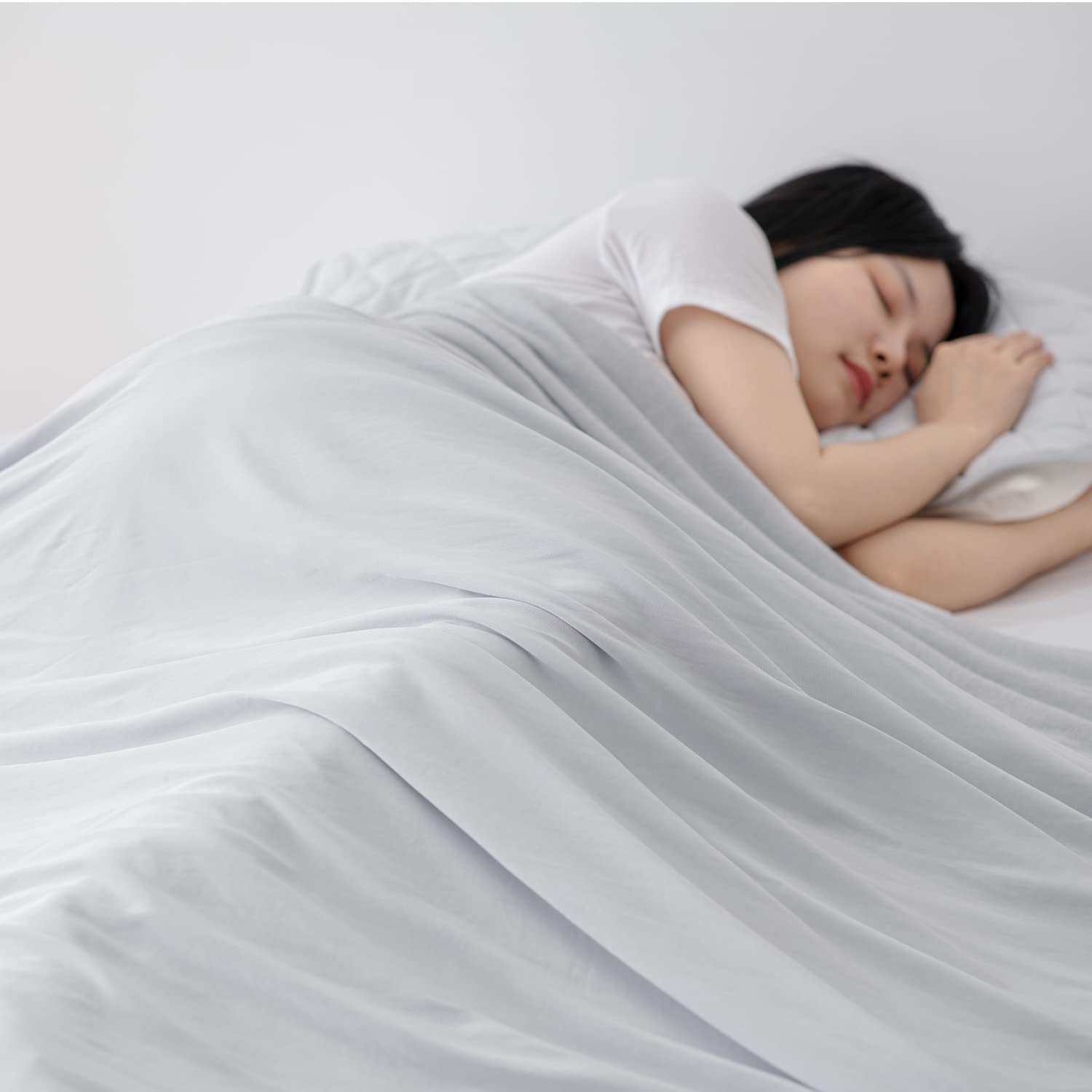 Atokazo 接触冷感 タオルケットひんやり ブランケット 冷感ケット 両面用 夏用 クールケット 丸洗いOK 肌掛け 涼感 Q-Max0.483 省エネ 節電対策 エアーケット クールケット れいかん冷感寝具 (シングル・140x190cm, ライトグレー)