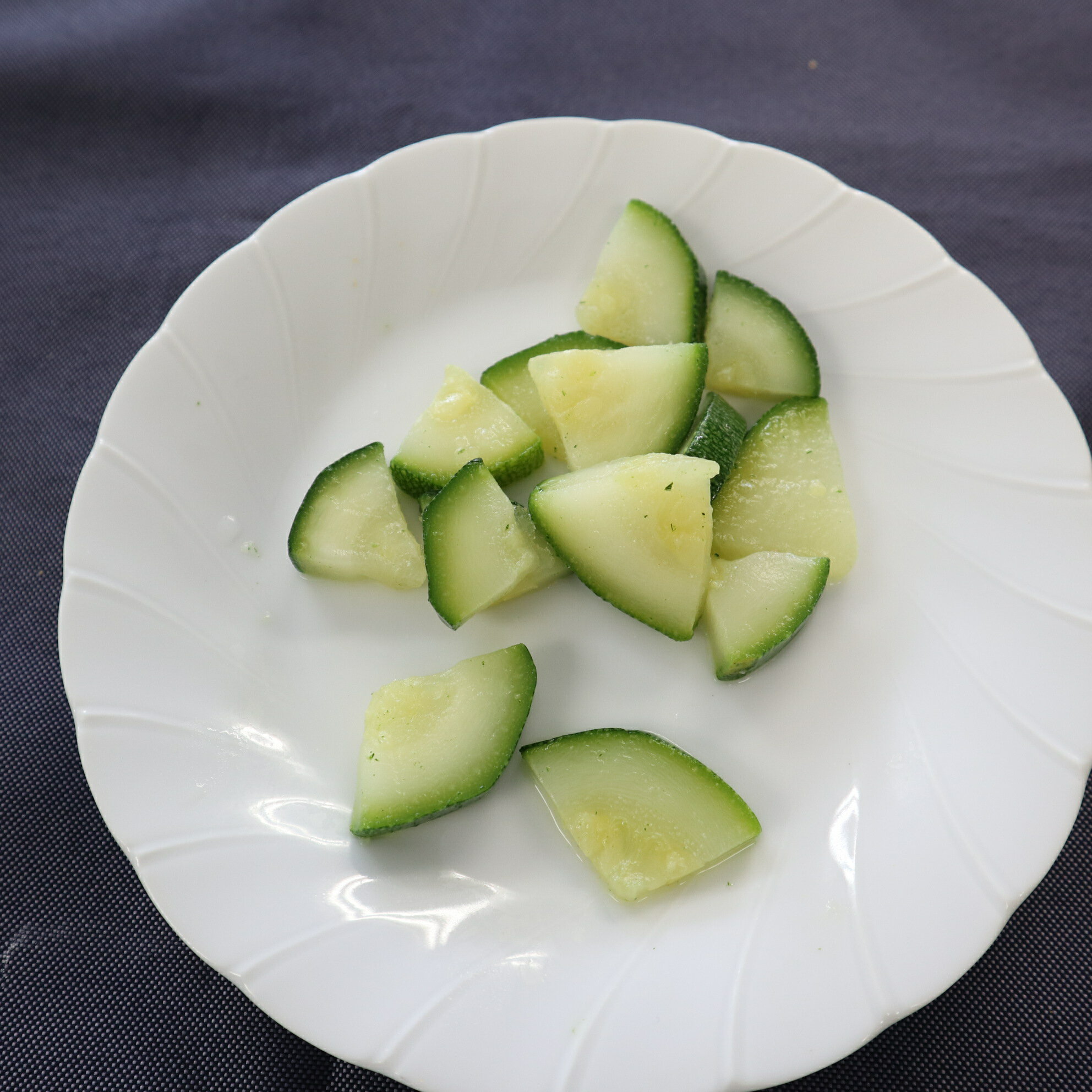 【冷凍】 5170 ズッキーニ 銀杏切り 500g 沖物産【3980円以上送料無料】