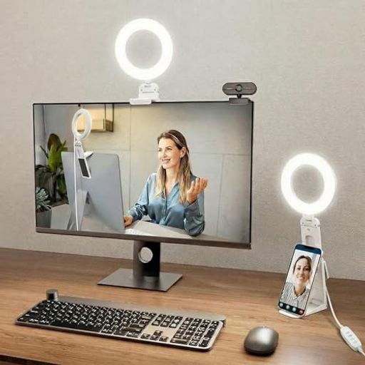 🌏【リングライトで魅力がUP!】直径5インチ(13cm)の高品質LEDリングライトでございます。コンパクトで軽量、しかも頑丈な作りなので、どこへでも簡単に持ち運びが可能です。Evershopのリングライトをお使いいただければ、暗い場所や自然光が届かない場所でも、素敵な写真や動画を撮影することができます。Evershopの掛け式リングライトは、クリップ式のリングライトと比べて魅力と利点が更にあります。画面を保護するだけでなく、デスクライトとして使用することもでき、さらにはスマートフォンスタンドとしても機能します。そのため、多様性に富んだEvershopリングライトは、所有する価値があると言えるでしょう。 🌏【30段階の調光】このリングライトはライブ配信、オンライン会議、Web面接、テレワークに最適で、30段階の調光機能を備えており、美肌効果があり、他の人と差をつけることができます。3つの調色モードと10段階の調光機能があり、コントローラーで使用シーンに合わせて色と明るさを調整できます。色温度は3000Kから6500Kまで調整可能で、女優ライトとして最適です。