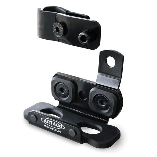 ユニバーサル:オートバイのディスクロックに有効な万能な輸送ブラケット。Artago 32。 K202はチューブやネジに取り付けられており、Artago 32ブレーキディスクロックを安全で実用的な運搬が可能です。 多用途: この輸送用ブラケットは、直径18mmから25mmのチューブに複数の取り付けオプションがあり、ブラケットのクランプを取り外すことでネジに取り付けることができます。 振動防止: このブラケットはオートバイのディスクロックアラームArtago 32用に特別に設計されており、防振パッドとディスクロックを運ぶのに最適な寸法を備えています。 強力: 高耐久ディスクロック輸送ブラケットは、100%高抵抗金属で作られています。 ヨーロッパ製: Artago Secure製の輸送ブラケットは、ハイエンドの盗難防止デバイスとオートバイのロックの専門的で、プロフェッショナルなサポートと信頼性と高品質の製品を備えています。