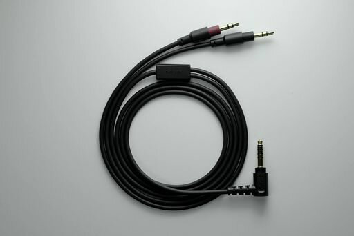 TAGOSTUDIOT3-CB43(BK)T3-01T3-03兼用φ4.45極プラグバランス1.2M黒