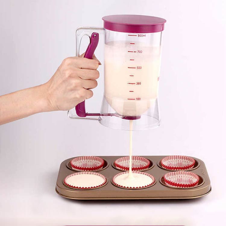 デイリーショップのかき混ぜ機 クレープ お好み焼き ケーキ お好み焼き とんぺい フライ たこ焼き 片手 手軽 生地 注ぐ 回す かき混ぜ ドーナツ 簡単 継ぎ足し 撹拌 混ぜる かき混ぜ機 粉もの注ぎ器 注ぎ パープル レッド｜アングル3