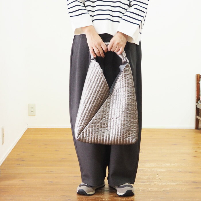 樂天商城 - CACHELLIE TRIANLE STITCHTOTE 57-172