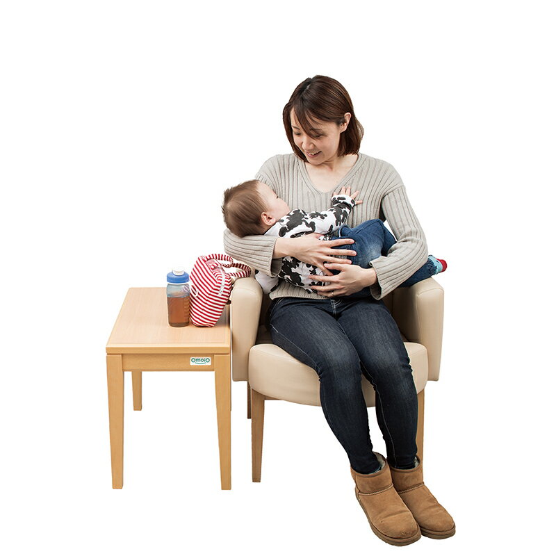 ベビールーム用 フェアリーテーブル35　 授乳専用テーブル BR-ST35 omoioフェアリーチェアに合わせた設計！