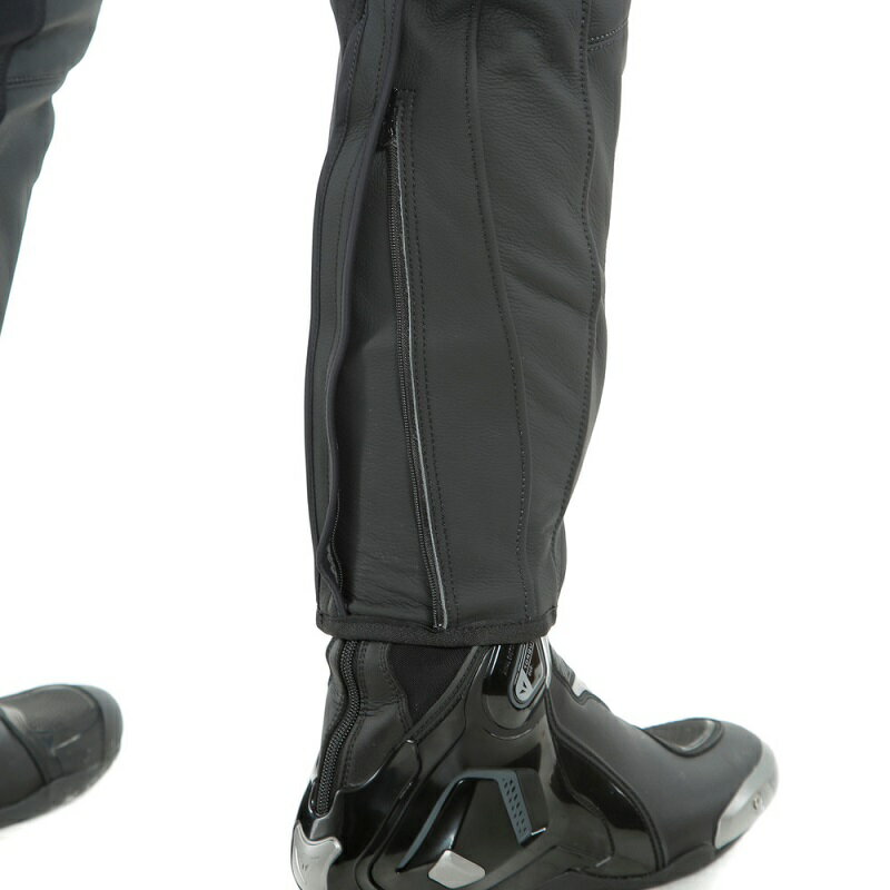 �ڸ�����PONY 3 LEATHER PANTS �Х��� �쥶���ѥ�ġ� �¿��ν����ݾ��դ� DAINESE�ʥ����͡�����