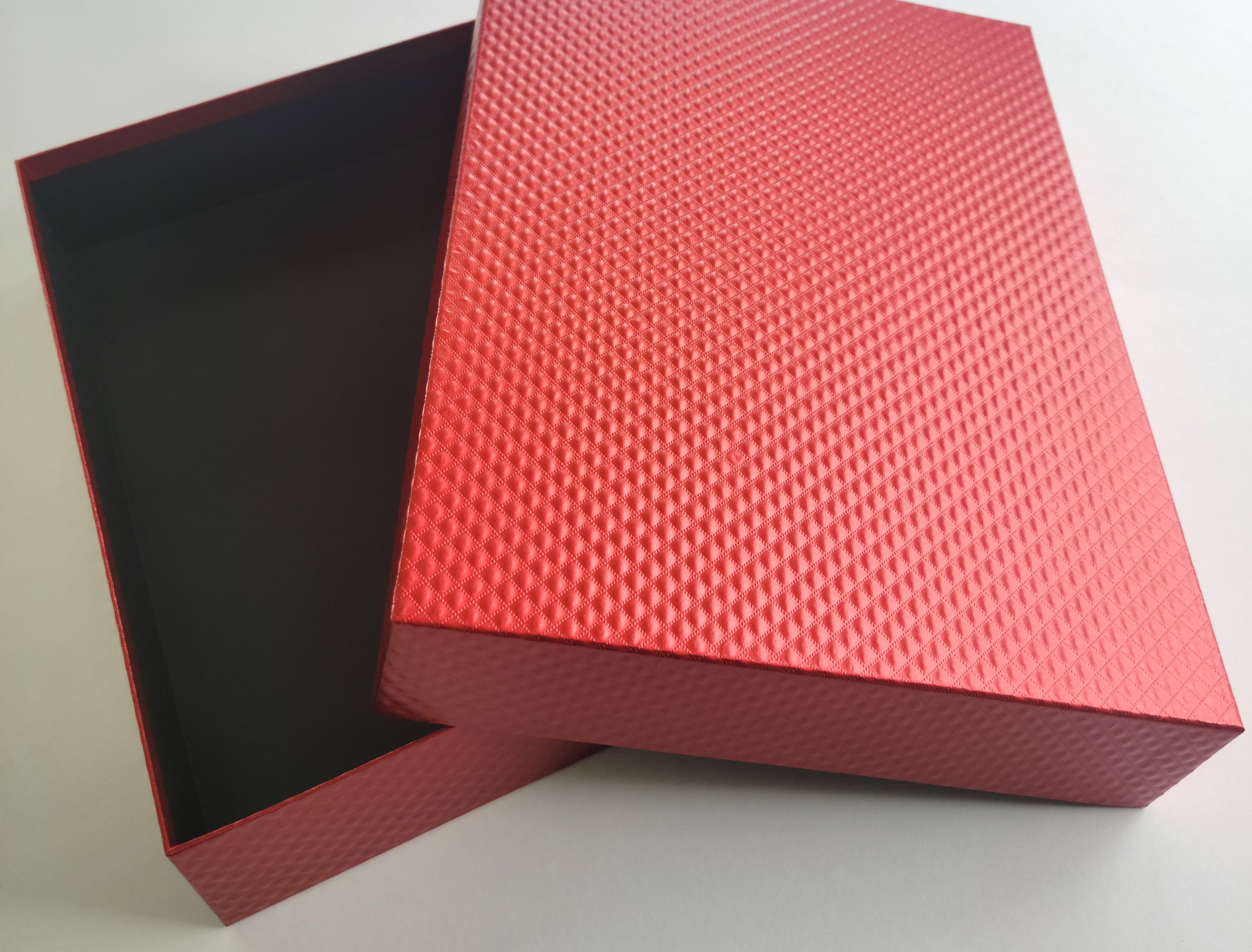 大人のおしゃれな書類箱 お道具箱赤X黒 A4サイズ（A4書類は勿論、A4クリアファイル...