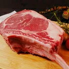 樂天商城 - 【送料無料】月間 数量限定！5セットのみ トマホークステーキ 1kgから1.3kgの物を2本(メキシコ産リブロース又は米国産アンガス牛トマホークステーキ) ゴールデンウイーク ギフト BBQ用 キャンプ 激安お中元 格安 訳あり商品 プレゼントお誕生日 お返しの1品。