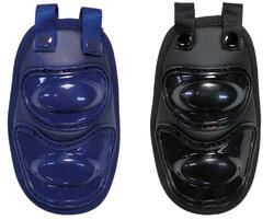 商品ポイント ■　品番 10TR-LG ■　商品名 スロートガード　ロングタイプ ■　販売価格 ￥1,650&nbsp;(税込) ■　仕様 長さ：約200mm 重量：83g平均 ■　カラー ・ネイビー ・ブラック ■　出荷単位 1個