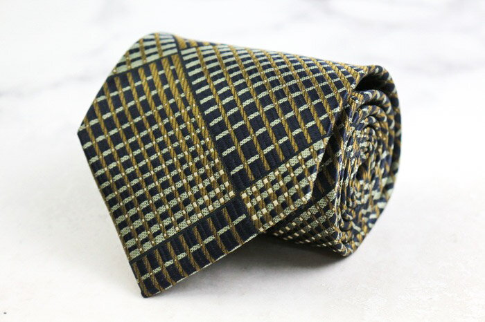 イヴ・サンローラン ブランド ネク