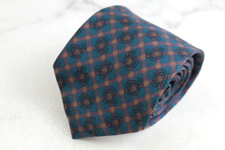 イヴ・サンローラン ブランドネク