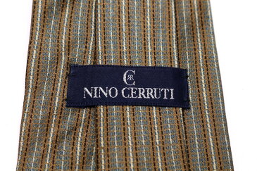 ニノセルッティ NINO CERRUTI 縦ストライプ柄 ストライプ柄 グリーン 緑 シルク ブランド ネクタイ 送料無料 【中古】【美品】