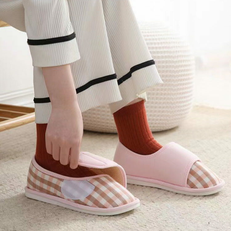 病院 滑り止め 出産準備 入院 高齢者用 脱ぎやすい 介護シューズ チェック柄 履きやすい 室内履き トイレ 室内用 レディース 介護 チェック柄 かかと付き マジックテープ 秋 春 夏 介護シューズ 産前産後 出産 高齢者 リハビリ ルームシューズ スリッポン 敬老の日 3