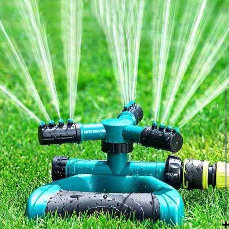 園芸用スプリンクラー 調整可能な角度15-45° 花壇 回転式 3方向 スプリンクラー 36...