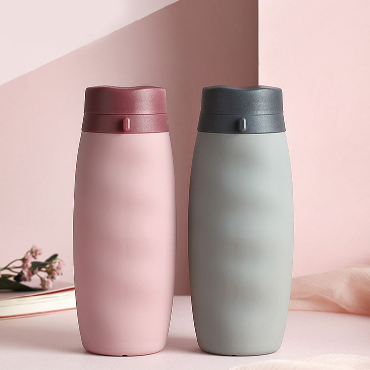 2個セット 軽量 折りたたみ シリコンボトル 2個セット 水嚢 水筒 持ち歩き アウトドア ポータブルボトル 600ml 広口 割れない こぼれない 冷蔵 冷凍 折りたたみボトル 携帯 遠足