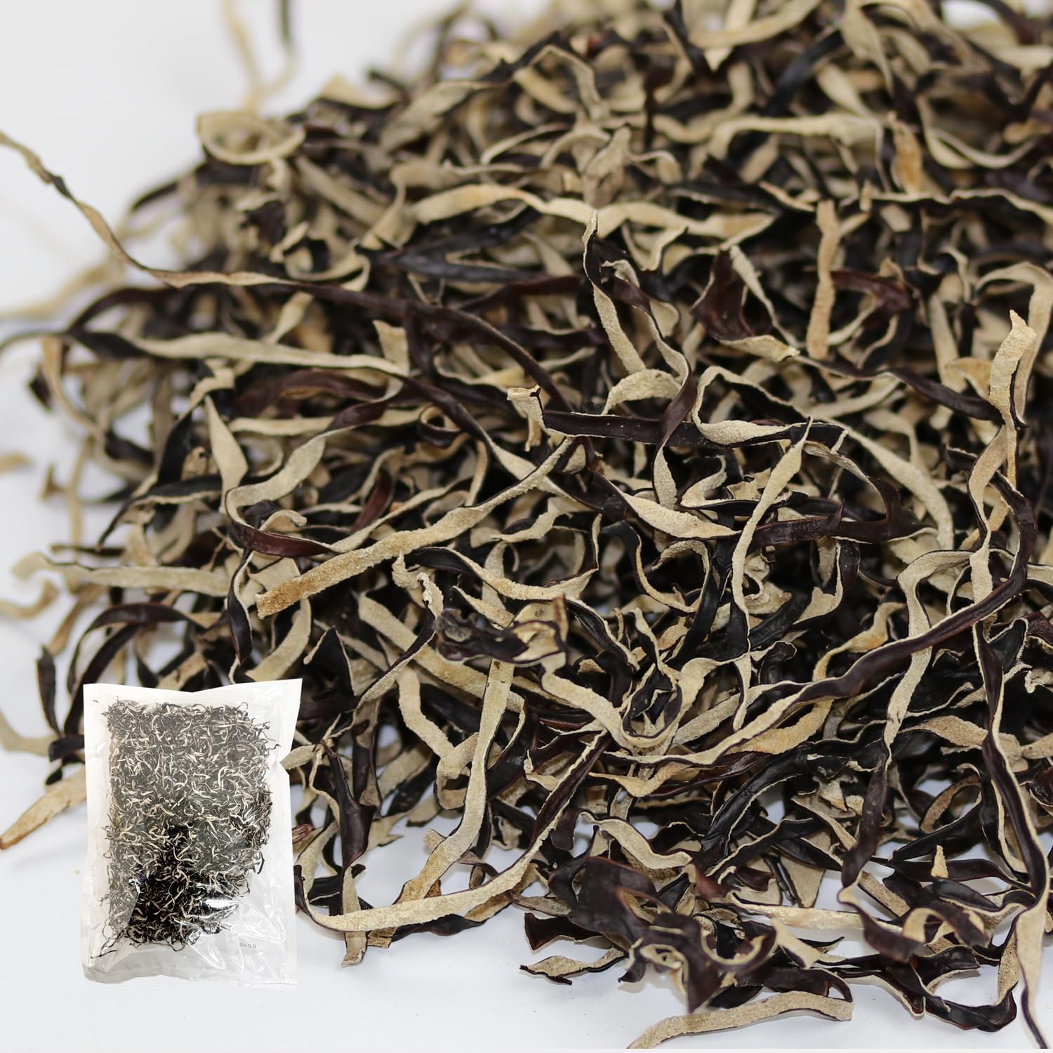 木耳 スライス 裏白木耳 千切 300g 木耳スライス 乾燥 キクラゲ きくらげ スライス 業務用 無添加・無農薬 本格的なラーメンを楽しめる具材