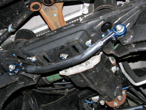 サンバーディアス ロアアームバー TW1 TV1 フロントロアアームバー カワイワークス (SU0160-LOF-00