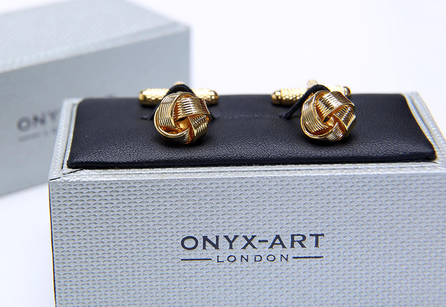 ★カフスボタン ONYX-ART LONDON CK205 GOLD KNOT CUFFS・・&#9836;〜★結び目ゴールド金色輝き美しく