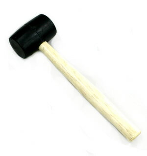 25日限定エントリー&楽天カード決済でポイント11倍 黒ゴムハンマー 中 253-B TMC【自転車用工具】