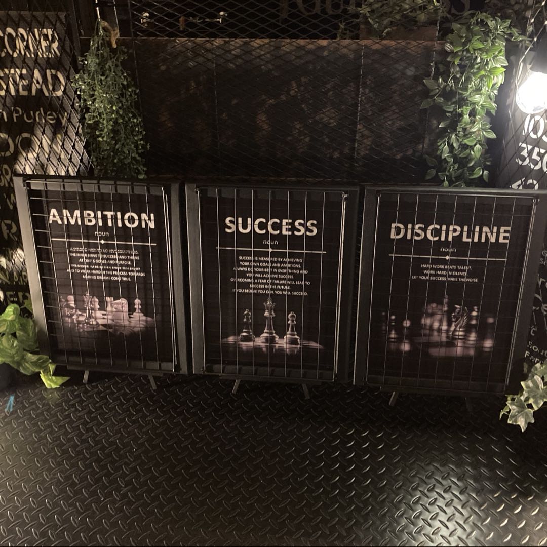 Rakuten - ｢MOTIVATION｣男前インテリア!! キャンバス製3連奏アートパネル(額入り) ブルックリンインテリア 男前インテリア インダストリアルインテリア バスロールサイン ニューヨークスタイル 格言 アートパネル キャンバスアート アメリカンビンテージ DandyLifeSpace