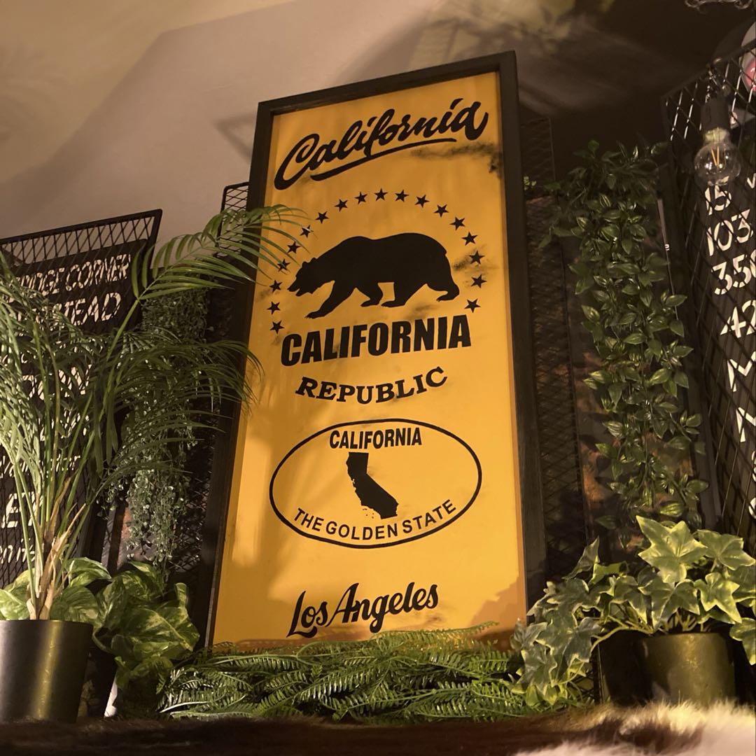 Rakuten - ｢California Bear｣(Yellow) 超超大型アートパネル(額入り) 男前インテリア カリフォルニア アートパネル 海系アート California 西海岸スタイル アメリカンノスタルジー ウエストコーストインテリア 店舗什器 店舗展示品 アメリカンビンテージ DandyLifeSpace