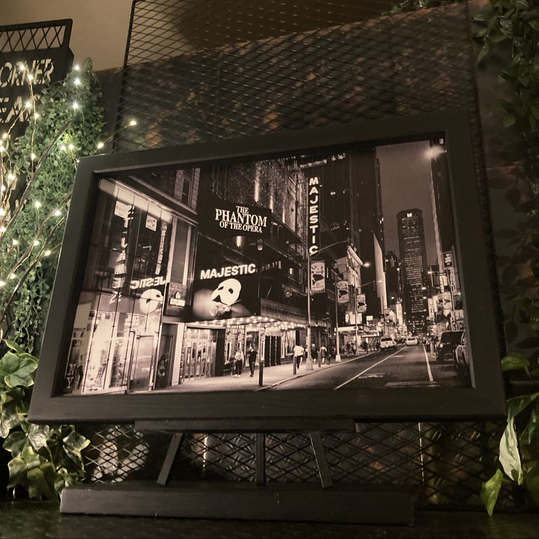 ｢NEWYORK MAJESTIC THEATRE｣キャンバス製アートパネル ブルックリンスタイル 男前インテリア マンハッタン BROOKLYN アメリカンビンテージ インダストリア アートパネル ラスティックスタイル ミッドセンチュリーインテリア マジェスティックシアター DandyLifeSpace