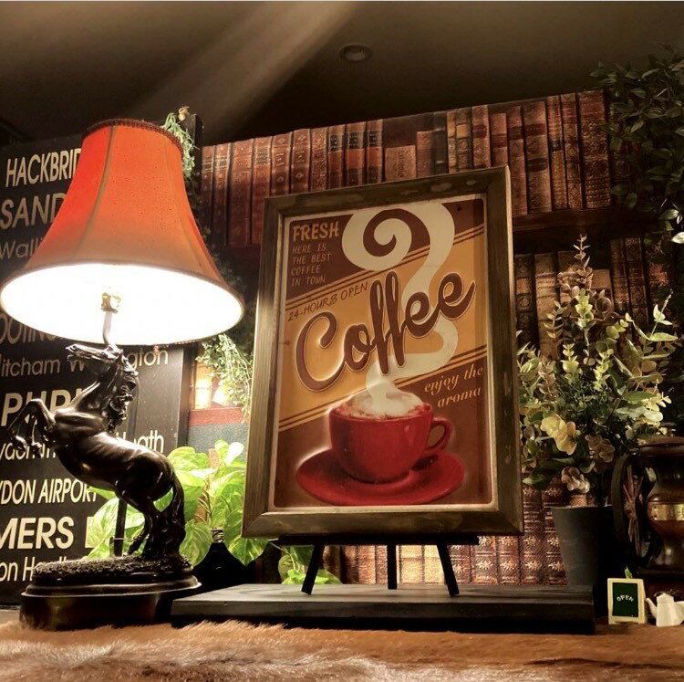 Rakuten - 大特価!! ｢COFFEE｣!! エンボスメタルサイン!! ウッドアートパネル(額付き)!! オールドアメリカン 男前インテリア アメリカンビンテージ CAFE カフェインテリア オールドアメリカン レトロアメリカン 店舗什器 店舗装飾 ウェルカムボード COFFEE DandyLifeSpace