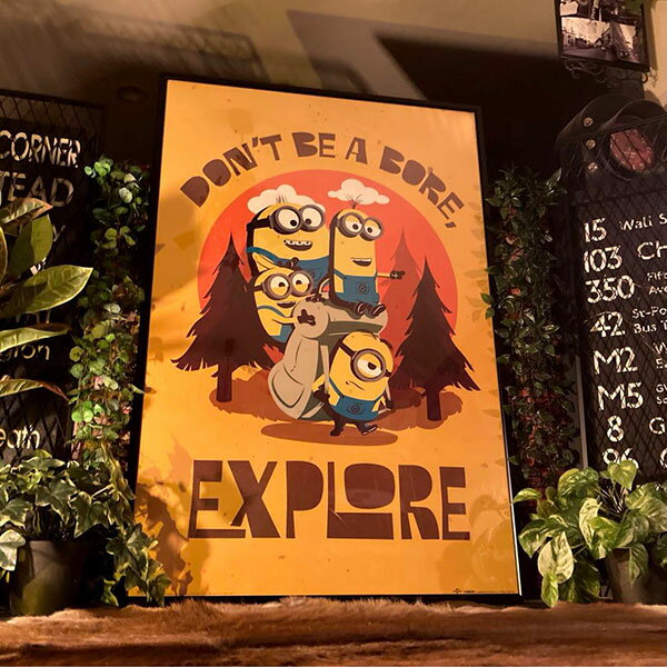 Rakuten - Minions(ミニオンズ)超超大型アートポスター(正規ライセンス) アメリカンダイナー 男前インテリア アイアンメッシュ ミニオンズ 店舗装飾 アメリカンカジュアル アートパネル 店舗什器 カフェインテリア アメリカンビンテージ DandyLifeSpace