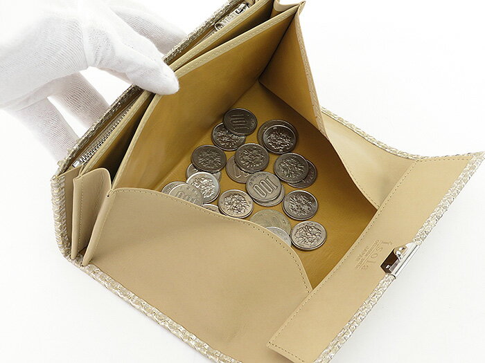 アイソラ 財布 isola ギャルソン 長財布 ヘビ 本革 パイソン マンバ メタリック ゴールド 金 レディース 8208 束入れ 三段錠