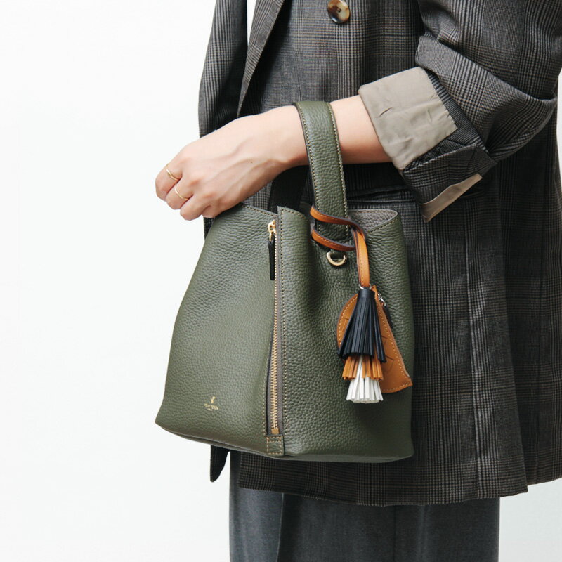 ペレボルサ バッグチャーム PELLE BORSA キーホルダー カラフルチャーム バッグアクセサリー タッセル レディース レザー ACCESSORY 8130 3