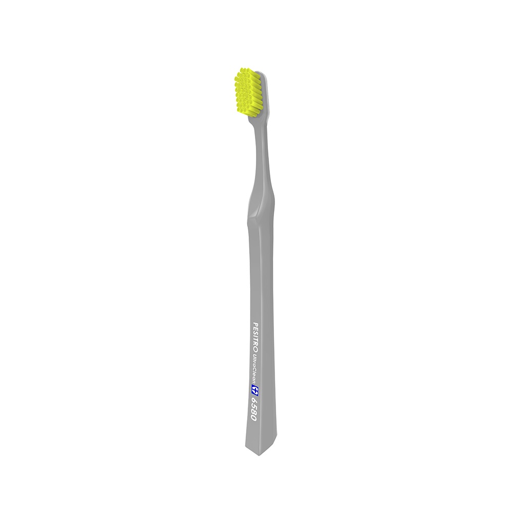 PESITRO@Ultra Clean6580 TOOTH BRUSH@uVatb-w1̃wbhɂȂ6580{Aт邱Ƃŏ_炩ȐSn悢\ɁuVɂ0.10mm̋ɍׂ̓Ȗэނgp􂱂̏_炩߂̖тs邱ƂȂIɂꂢɁ