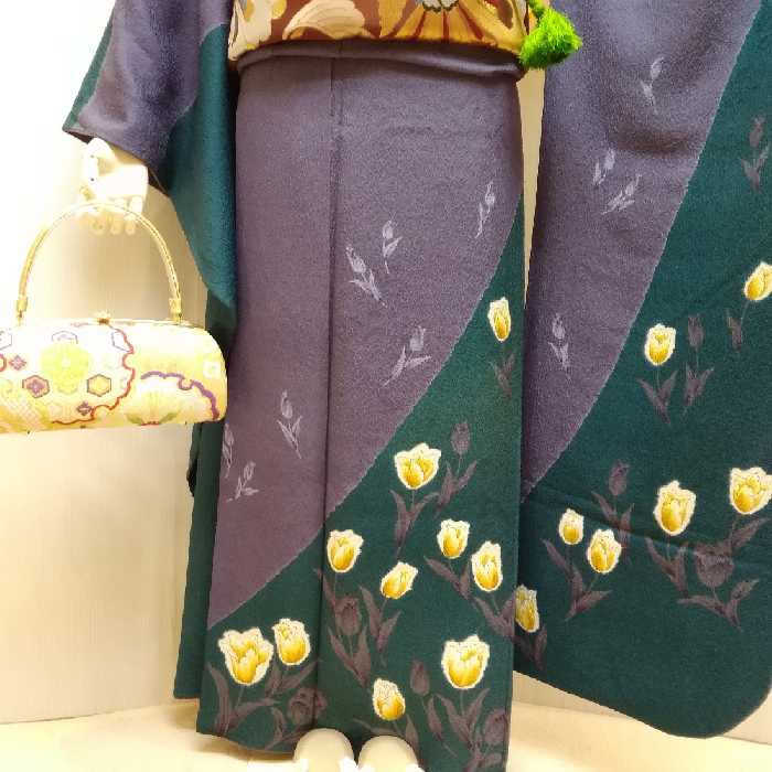 【送料無料】振袖7点セット 正絹 グレーとグリーン地のモダンな花模様 お仕立て上がり lf033set
