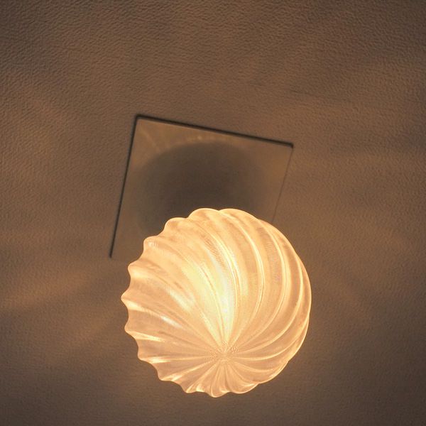 天井の淡い影 きらめく 光が伸び拡がる 3Dデザイン電球 IIng W 光源交換で部屋にフィット 直径 12 cm 口金 E26 電球色 [3]