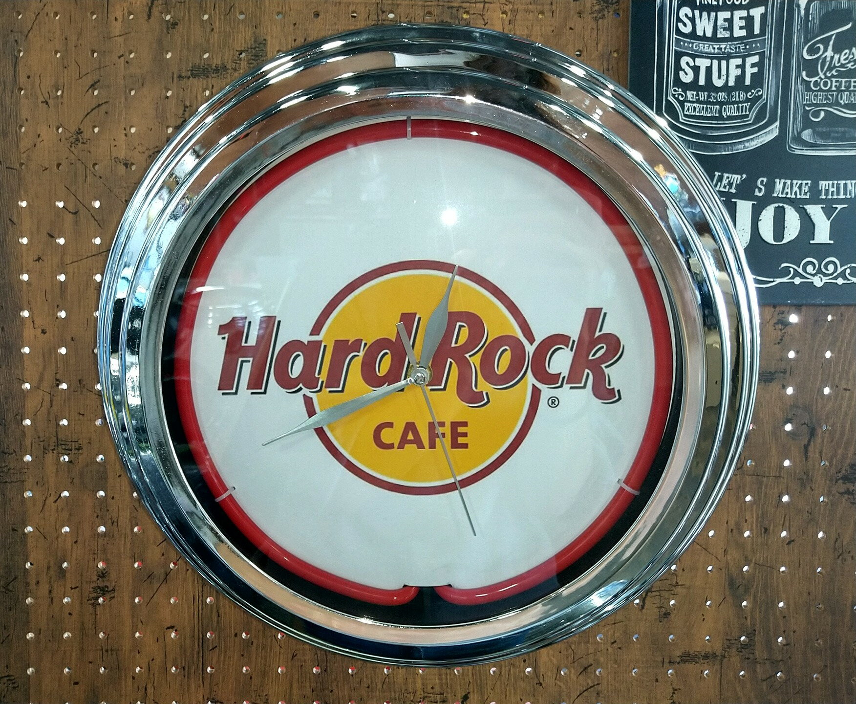 ネオンクロック　ハードロックカフェ　ネオン時計 / ネオンクロック / ネオン管 / ハードロックカフェ / Hard Rock CAFE / 壁掛け時計 / アナログ時計 / アメリカン雑貨 / 赤 / RED