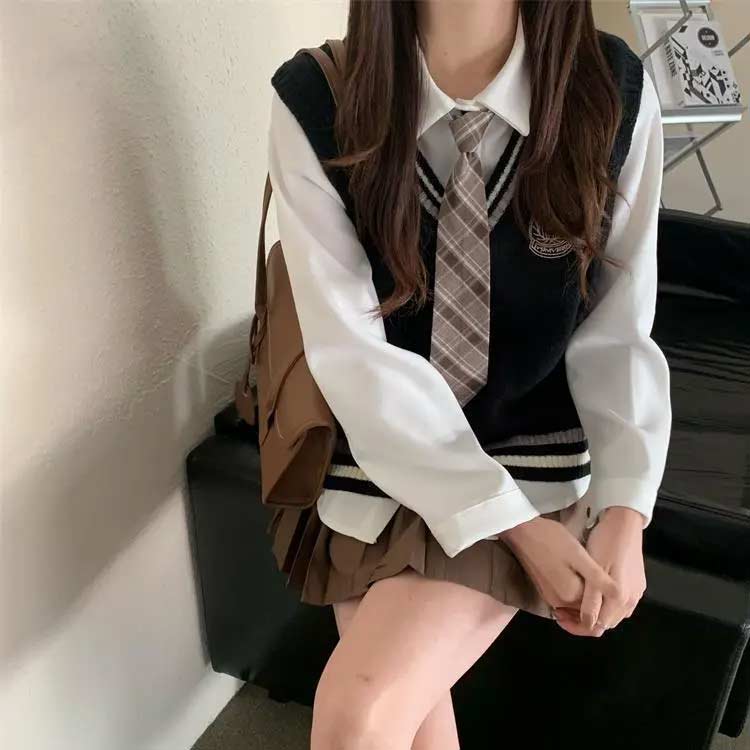 制服 コスプレ 高校 セット 3点セット セットアップ ニットベスト 学生服 おしゃれ 高校生 女の子 上下セット シャツ JK制服 女子高校生 プリーツスカート ライン入り スクール制服 女子高校生 中学生 学生服 韓国 仮装 スーツ S M L XL