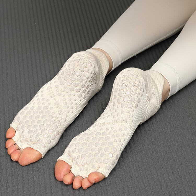 2足セット 通気性 ヨガソックス トレンカソックス 冷え対策 指切りタイプ 五本指 つま先なし 靴下 ストレッチ 5本指 蒸れない ヨガ レディース 滑り止め ムレない ヨガウェア ヨガ ソックス 快適 大人 女性 2足組 2